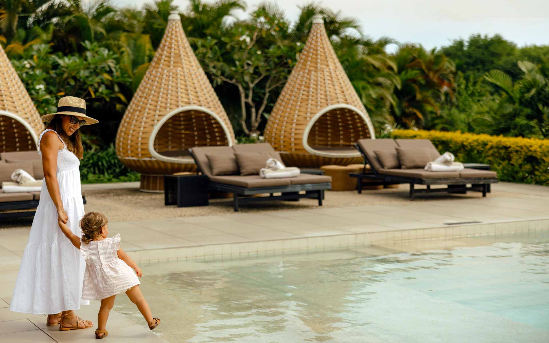 fiji travel agents contact