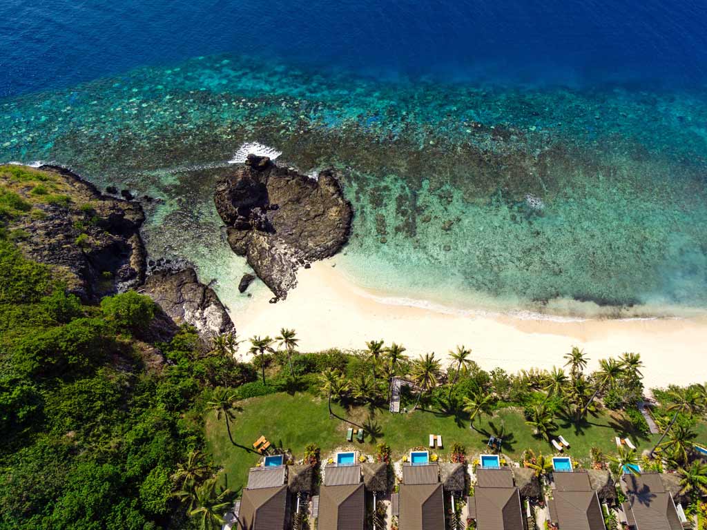 matamanoa island adults only resort fiji beachfront accommodation