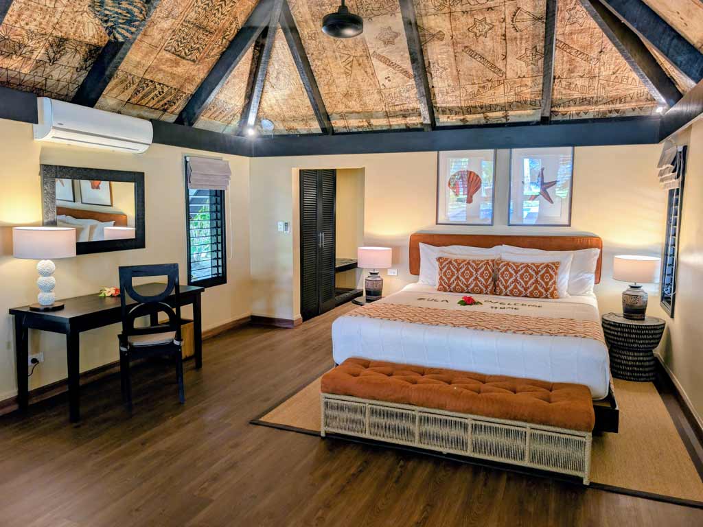 matamanoa island adults only resort fiji beachfront pool bure