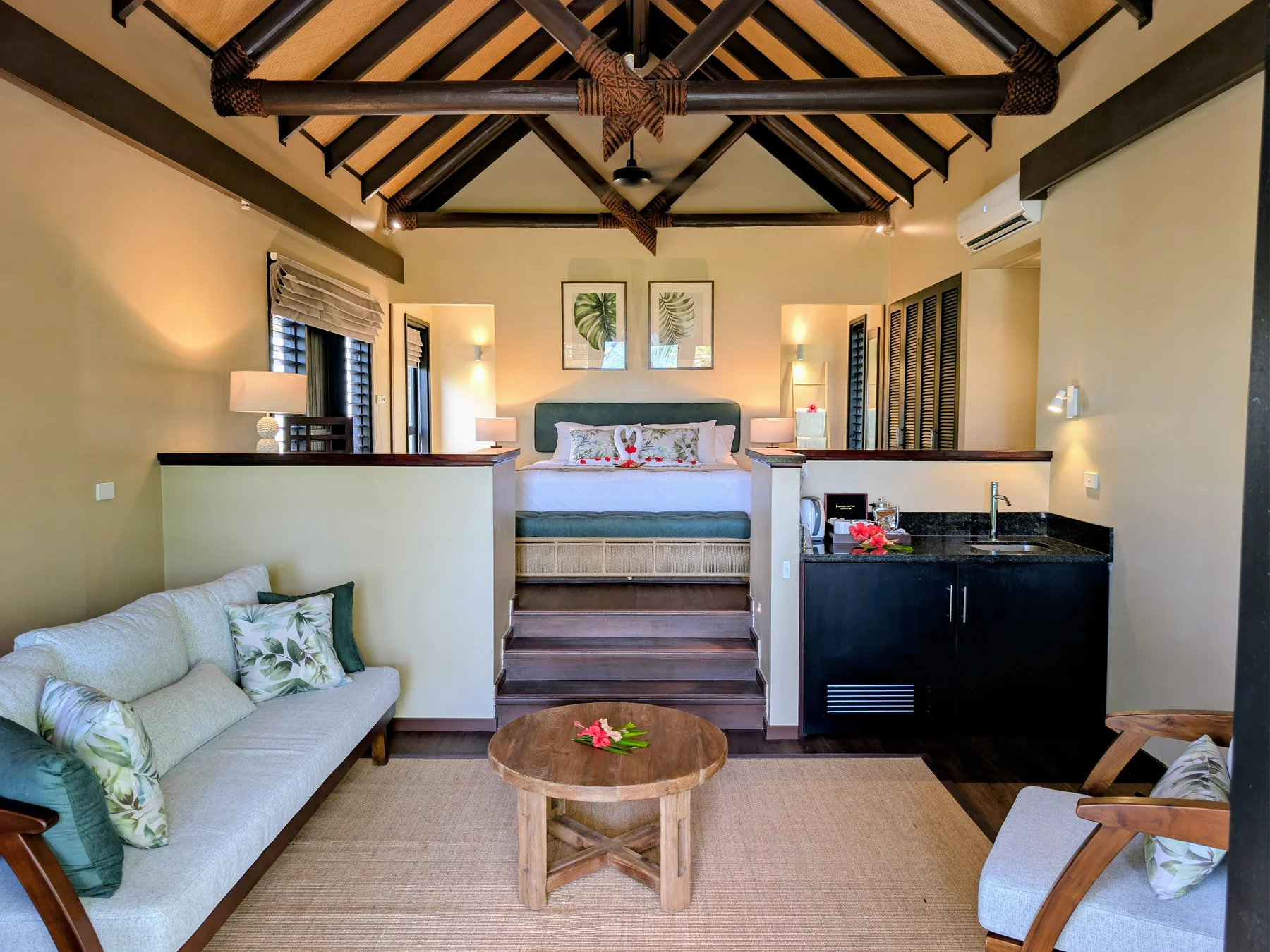 matamanoa island resort fiji oceanfront pool villa