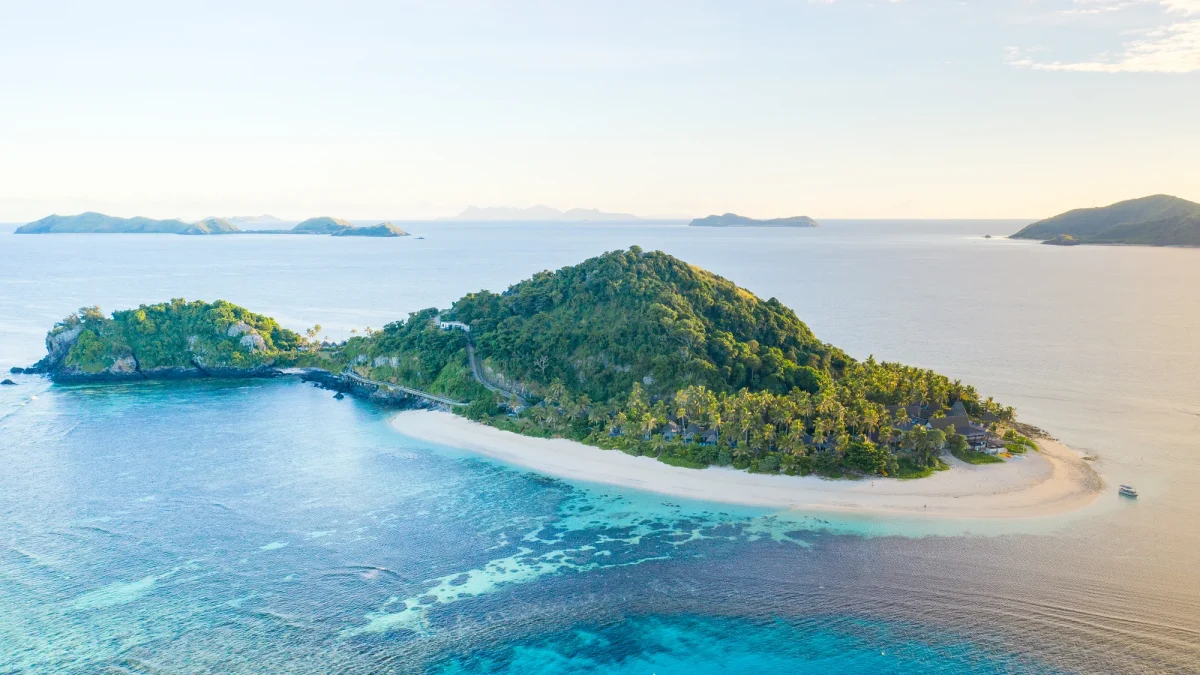 matamanoa island resort fiji aerial