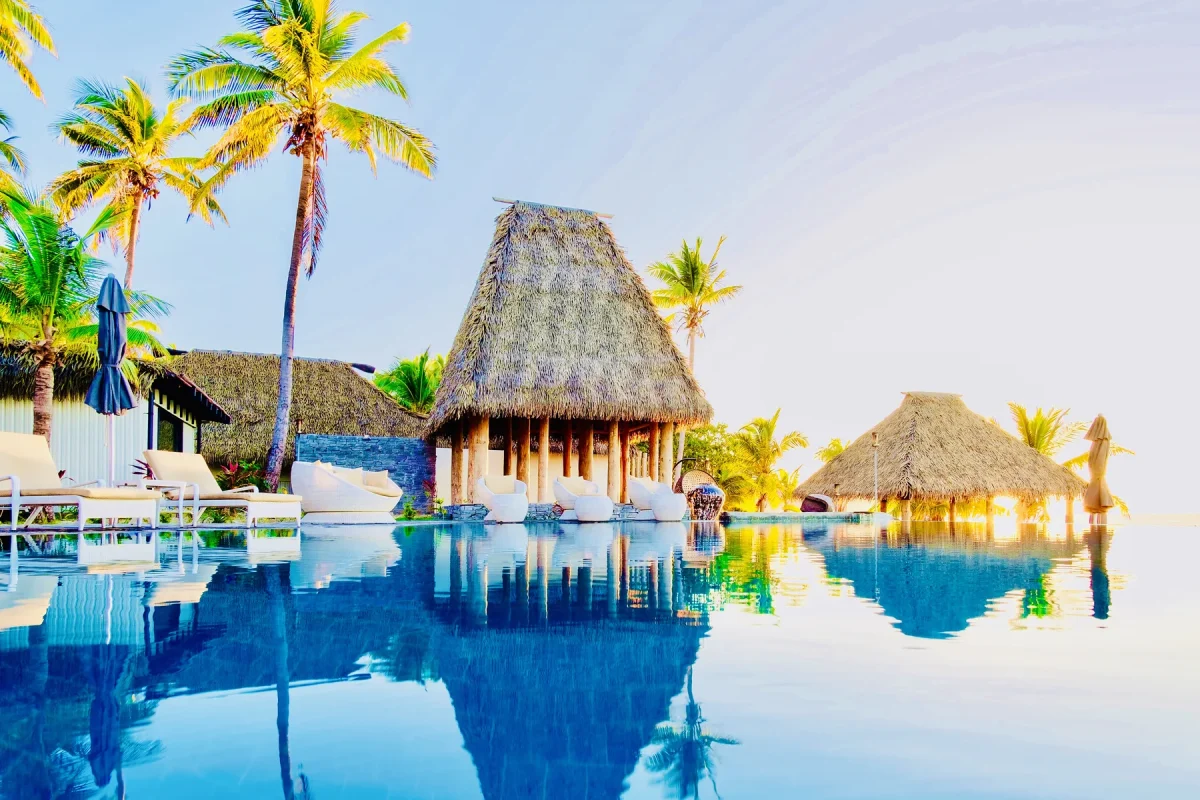 matamanoa island resort fiji pool
